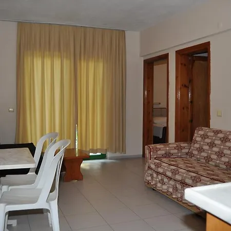 Hibiscus Garden Hotel